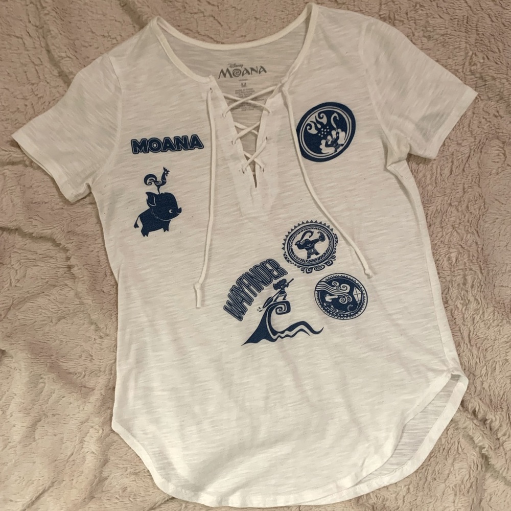 Disney Moana Front Laced V-Neck T-shirt